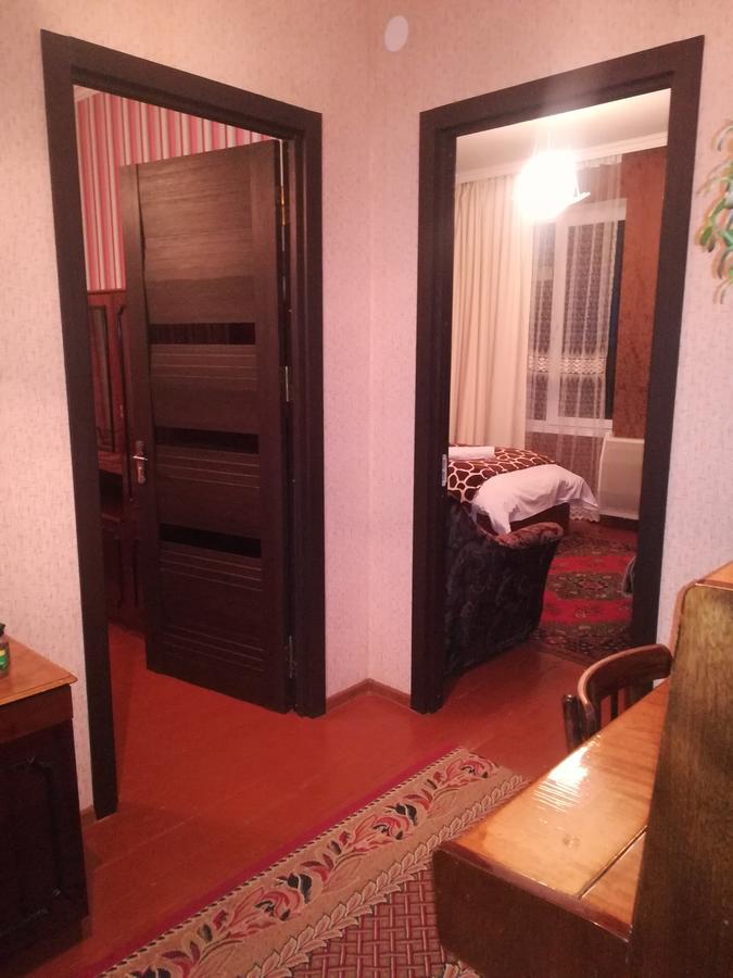 Nikoloz Guesthouse Степанцмінда Екстер'єр фото